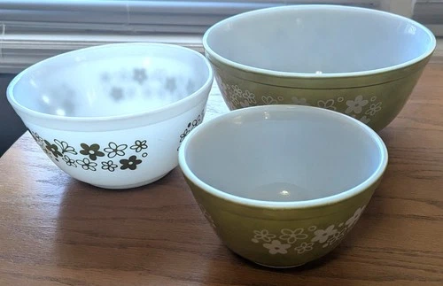 Set 3 Vintage Pyrex Spring Blossom Green Crazy Daisy Mixing Bowl