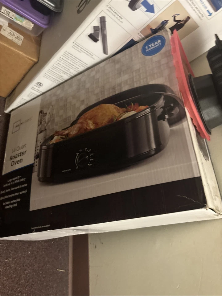 Horno tostador Magic Chef de 14 cuartos de galón con sartén extraíble Foto 4 de 4