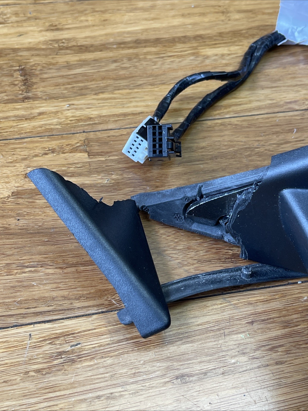 2019-2024 Maserati Levante M161 Front Left Door Mirror W/ Camera Black OEM *NOTE