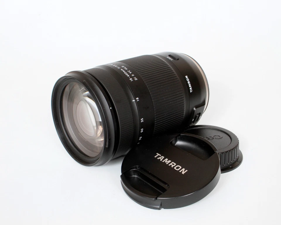 Lente Tamron 18-400 mm f/3,5-6,3 Di II VC HLD para Canon EF (negro) Foto 2 de 4