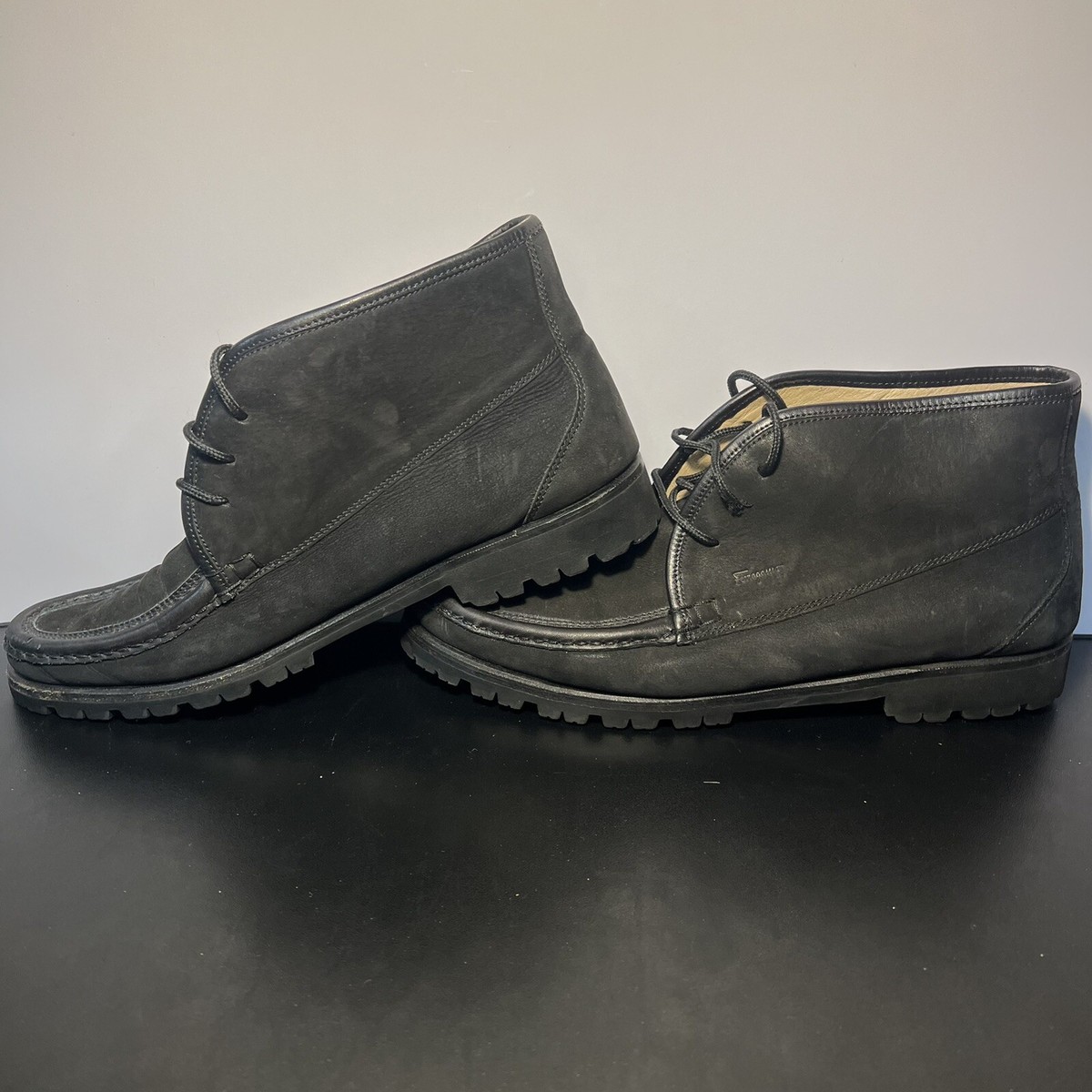 Ferragamo Ankle Lace Up Boot Chukka Ferragamo - Lober lace-up leather ankle boots Salvatore  main image 3