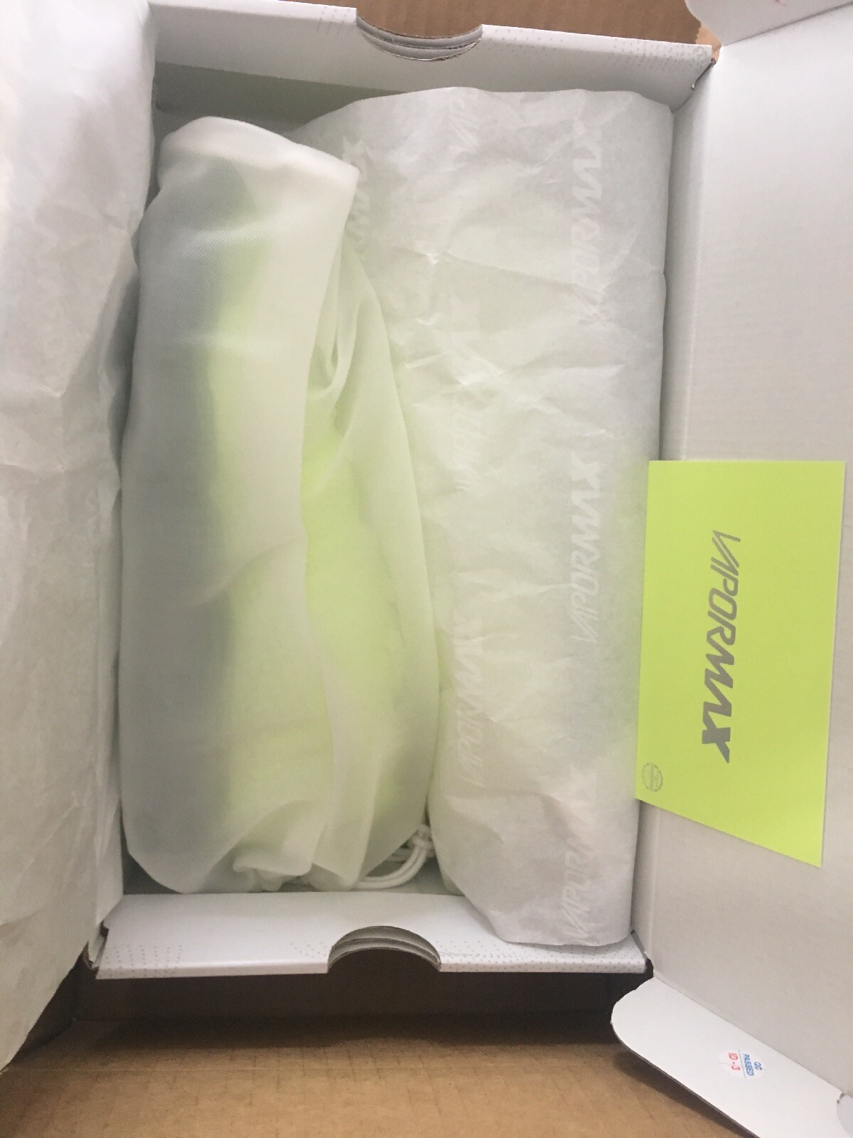 air vapormax flyknit 2 lxx swarovski volt