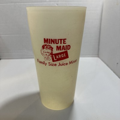 Minute Maid Large Family Size Juice Mixer Made by Tupperware