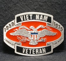 WJ15111 GREAT VINTAGE 1970s  VIETNAM VETERAN  ARMED FORCES MENS BELT BUCKLE