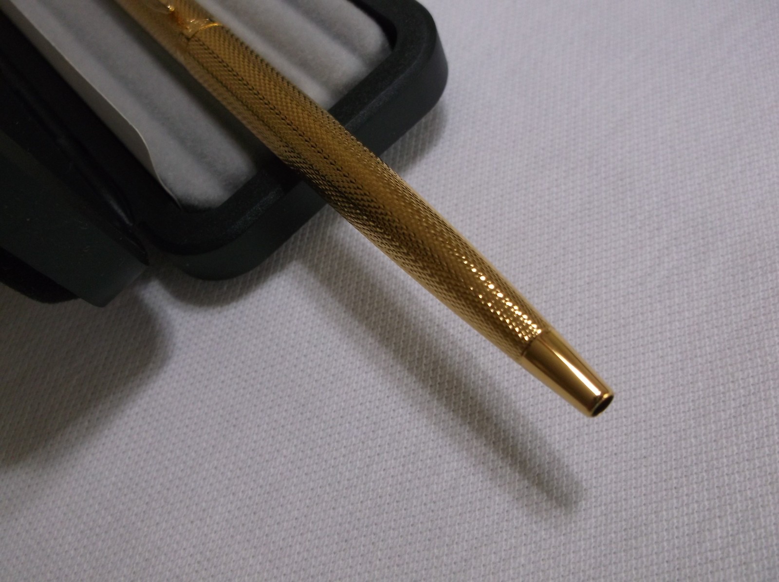 PARKER CLASSIC GRAIN d' ORANGE BALLPOINT PEN / NEW IN BOX / FRANCE / 52932