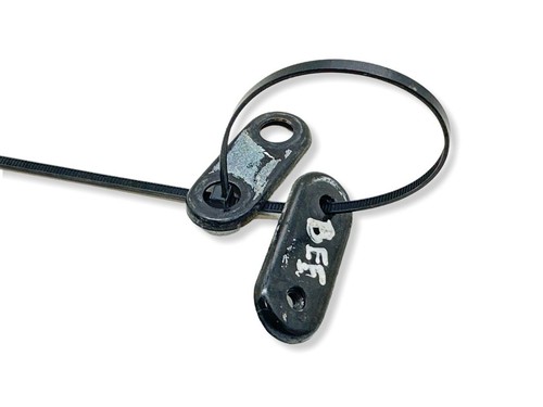 Volkswagen New Beetle 2008 Halterung Kotflügel 1C0821255Q SOM18965