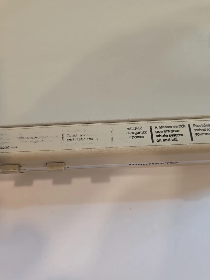 Kensington Masterpiece Home Office Plus Surge Protector Console Model:62105 - Image 4 of 4