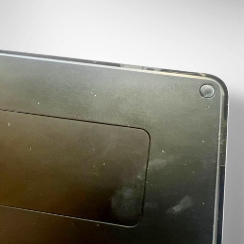 Logitech K811 Kabellose Bluetooth Easy Switch Tastatur mit Kabel - Bild 17 von 20