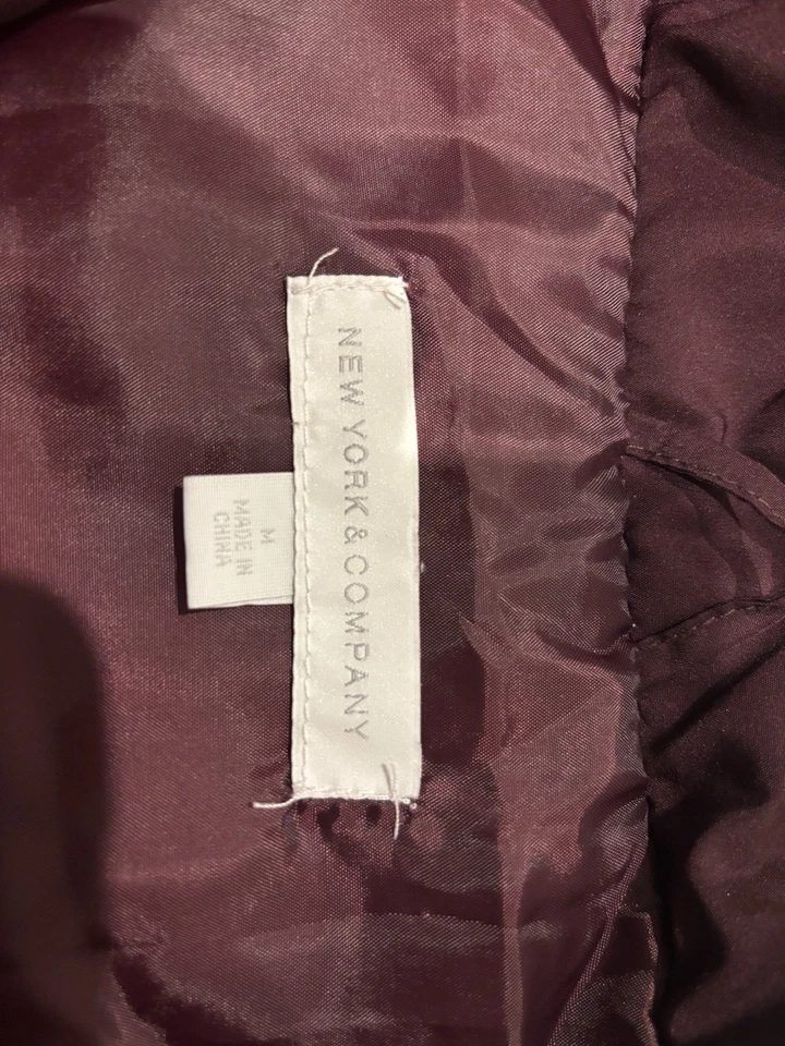 Chaleco acolchado New York & Company Borgoña para mujer mediano M cremallera completa NY&Co Foto 3 de 3