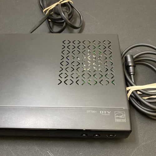 Zenith Model DTT901 Digital TV Tuner Converter Box w/ Coaxial Cable **NO REMOTE* - Picture 4 of 7