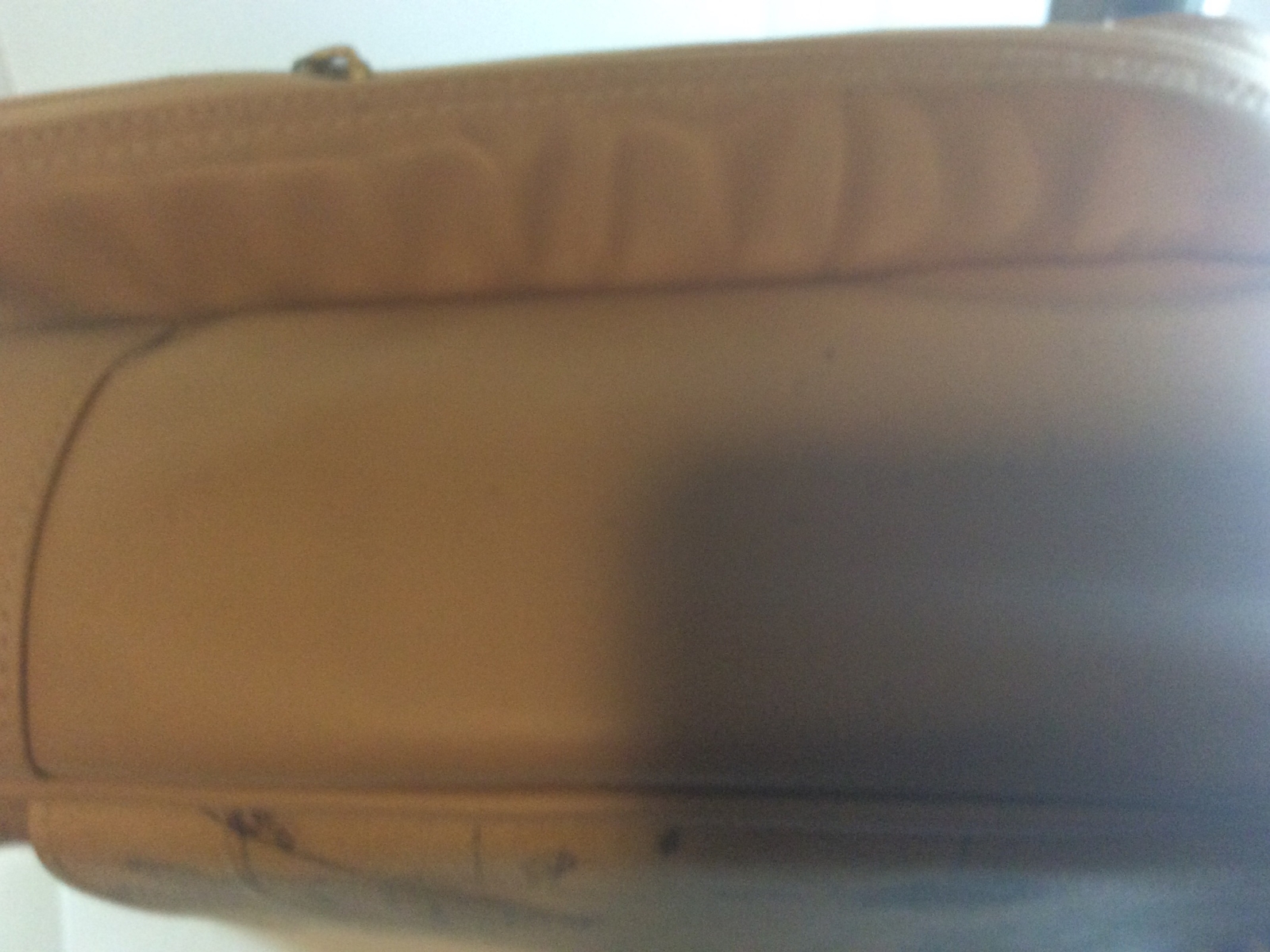 Picnic Time World Map Insulated Picnic Bag With Straps With Some Accessories