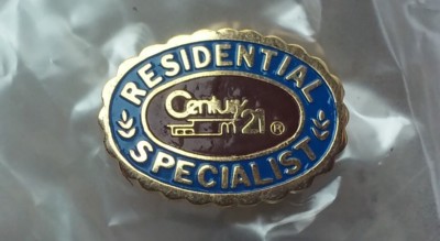 Century 21 Residential Specialist pin badge Real Estate Agent Agency