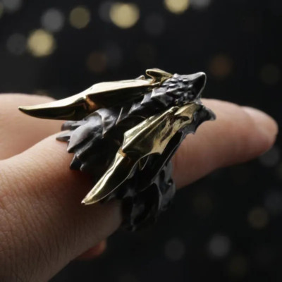 Gothic Drachenkopf Ring, Antik Kupfer mit Goldakzenten