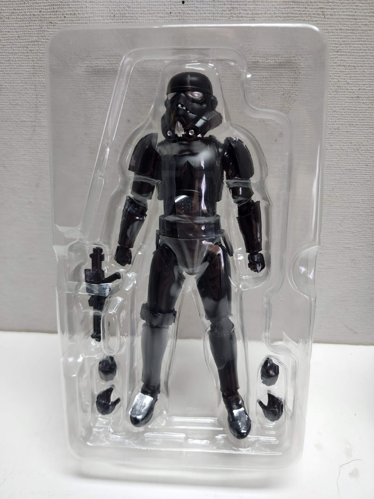 S.H.Figuarts Clone Trooper Phase 1 from Star Wars Episode II: Attack o - Figure Central