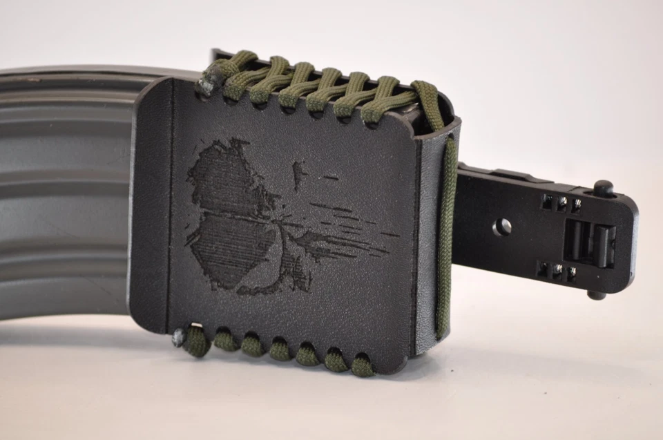 Custom  kydex AR type  single magazine pouch molle - Image 2 of 4