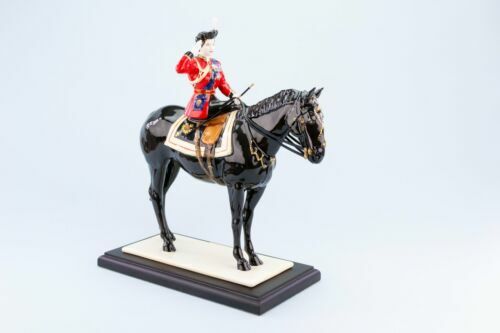 書 Coalport Figurines and Collectables 書 Coalport Figurines and Collectables 書 Coalport Figurines