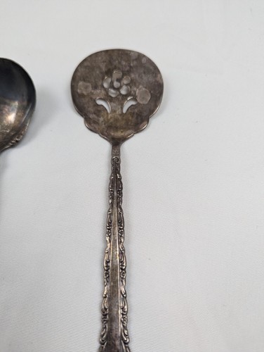 Oneida 1881 Rogers Silver Plate Tomato Server 7” Sugar Spoon, Cake Server 4pcs - Picture 6 of 16