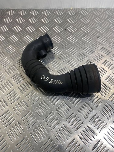 Volkswagen PASSAT B5 1999 Diesel Ansaugrohr Ansaugschlauch Turbolader APL21010