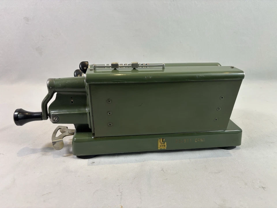 Machine à Calculer Manuelle TRIUMPHATOR - Modèle d'Artillerie Militaire / CRN1 - Photo 4/4