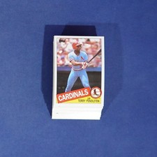 1985 TOPPS #346 TERRY PENDLETON RC LOT OF 35 MINT B375498