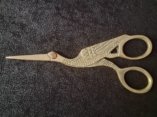 Vintage Gold Tone Stork Crane 6" Sewing Scissors Made in Italy