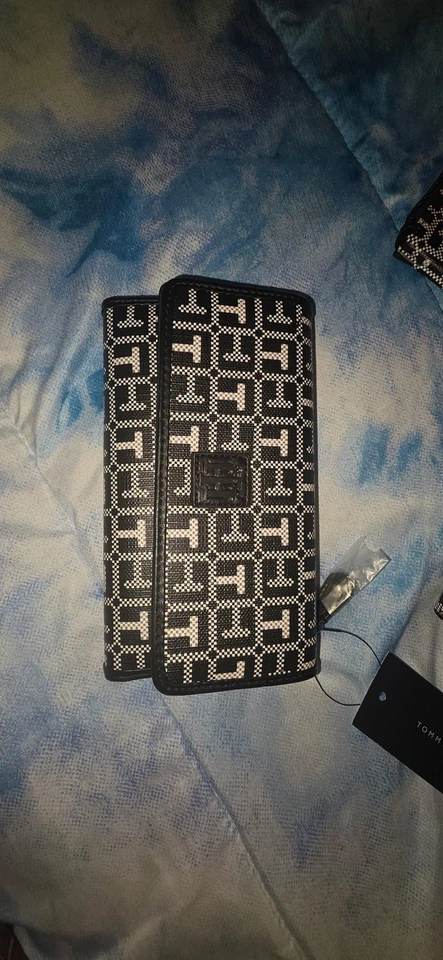 Tommy Hilfiger Bolso de Mano Grande con Cartera y Monedero Blanco y Negro Foto 2 de 4