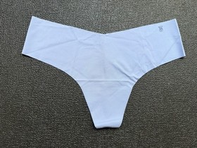 5-Pack Victoria&rsquo;s Secret sz M No-Show Thong String Panty Bundle Set Lot