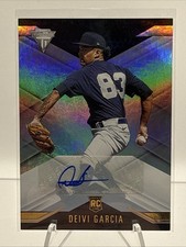 2021 Panini Chronicles - Titanium Autographs #6 Deivi Garcia (AU, RC)