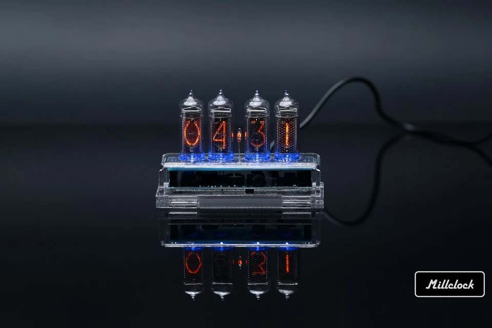 RELÓGIO TUBO NIXIE EM 14 MONTADO COM GABINETE E ADAPTADOR 4 TUBOS por MILLCLOCK - Imagem 2 de 4