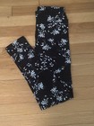 NEW Lularoe One Size OS Legging Black White Floral Flower Print — photo 1