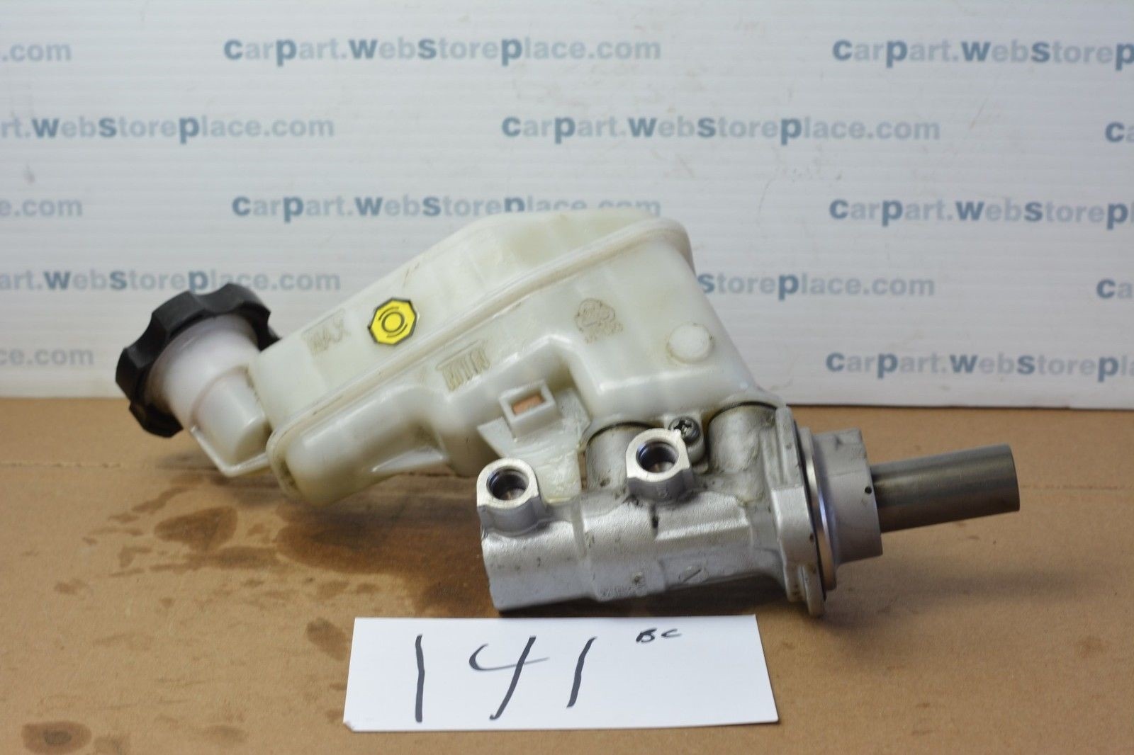 11 12 13 HYUNDAI ELANTRA 1.8L , AUTO, FWD  Used Master Brake Cylinder # 141-BC