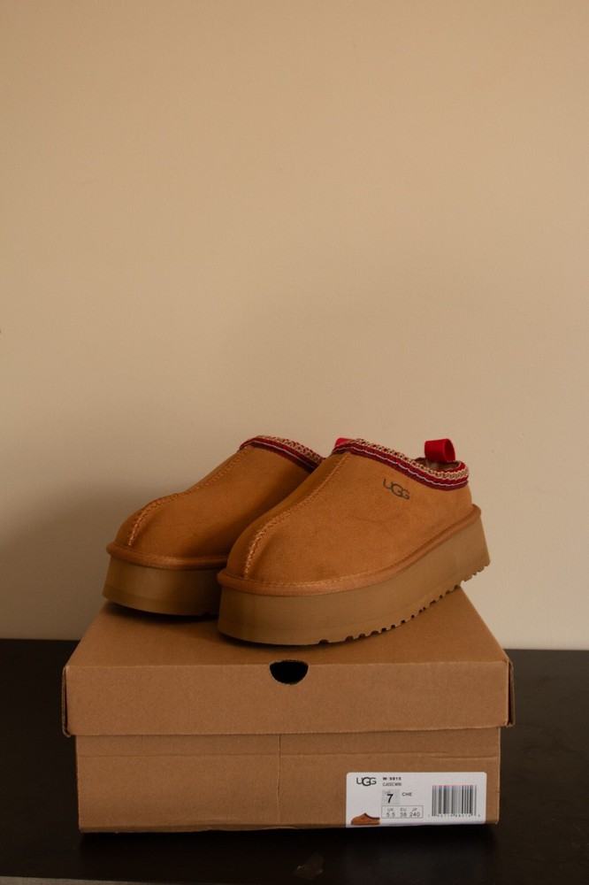 Women’s UGG Tazz Chestnut Platform Slippers Size 7 Winter Sale