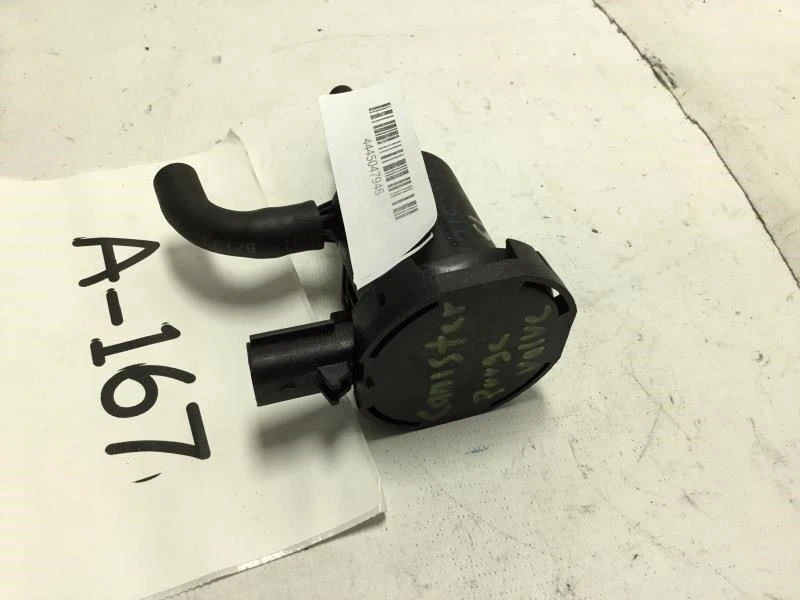 Chrysler Town Country 2012 bote de vapor de combustible conjunto de válvula de purga OEM+ Foto 2 de 4