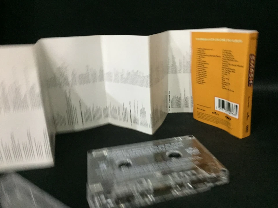 SMASH! Album Cassette Tape Avril Lavigne Evanescence Hilary Duff Madonna (2003) Foto 4 de 4