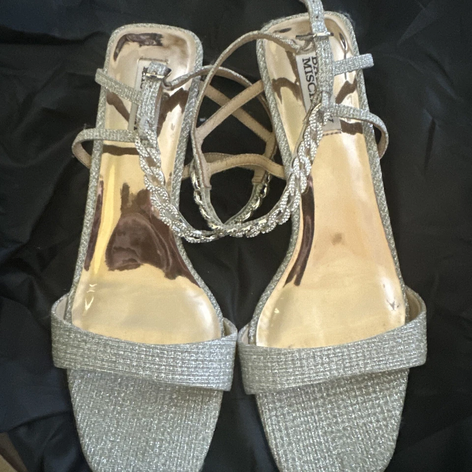 BADGLEY MISCHKA Marfil Abigail Rubor Satinado Tacones de Cuña Talla 8 Joya Flor Foto 2 de 3