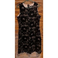 Nine West Dress Size 6, black Lace overlay over nude lining, Sleeveless, Knee