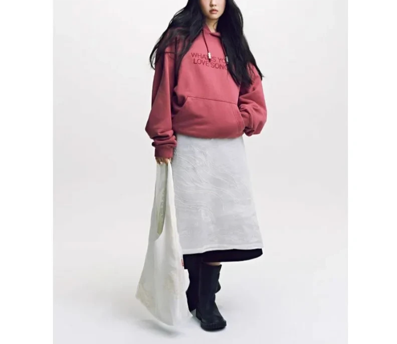 BTS ARIRANG Hoodie Red M Size 2026 Official Pop-Up Store Limited