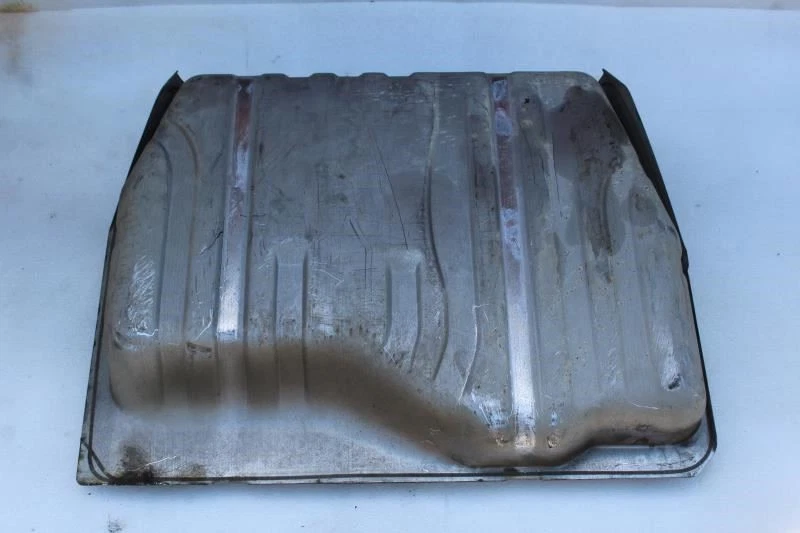 Plymouth Acclaim 1994 tanque de combustible de gasolina Foto 3 de 4