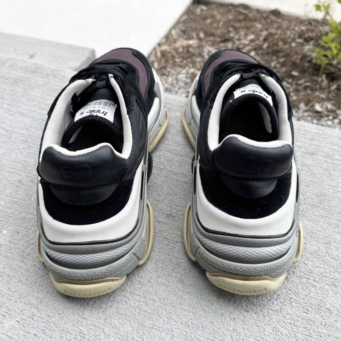 Balenciaga Triple S 2.0 Sneakers Size EU 42 US 9 Black  display picture 2