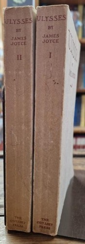 Ulysses in two volumes (The Odyssey Press) : James Joyce - Picture 2 of 2