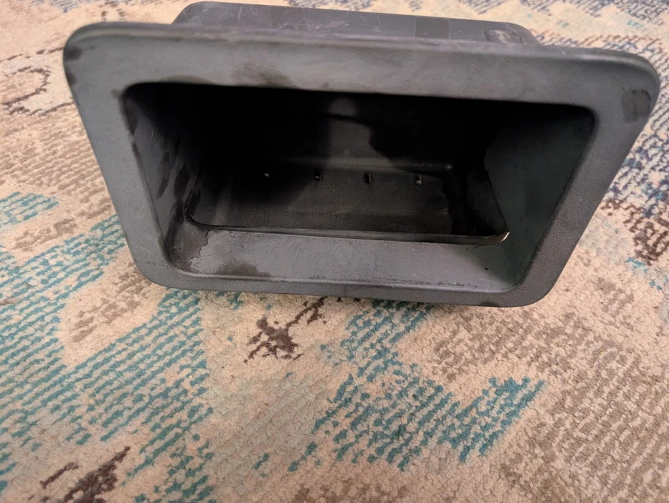 Toyota Tacoma 05-2013 rueda de cama pozo caja de bolsillo almacenamiento OEM Foto 3 de 4