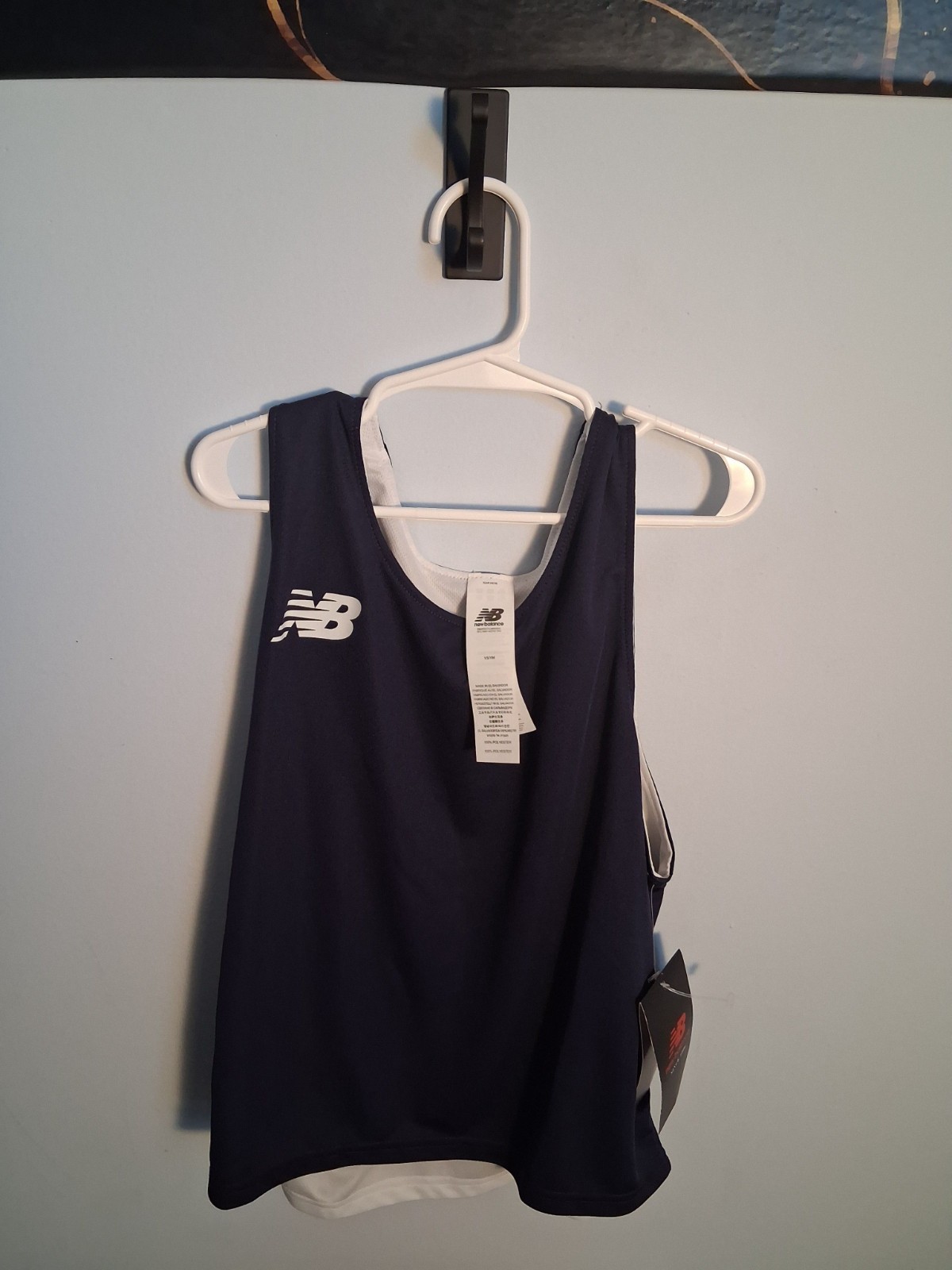 New balance mesh athletic no sleeve shirt boys size youth small new with tags