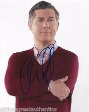 SATURDAY NIGHT LIVE ACTOR CHRIS PARNELL SIGNED 30 ROCK 8X10 PHOTO W/COA