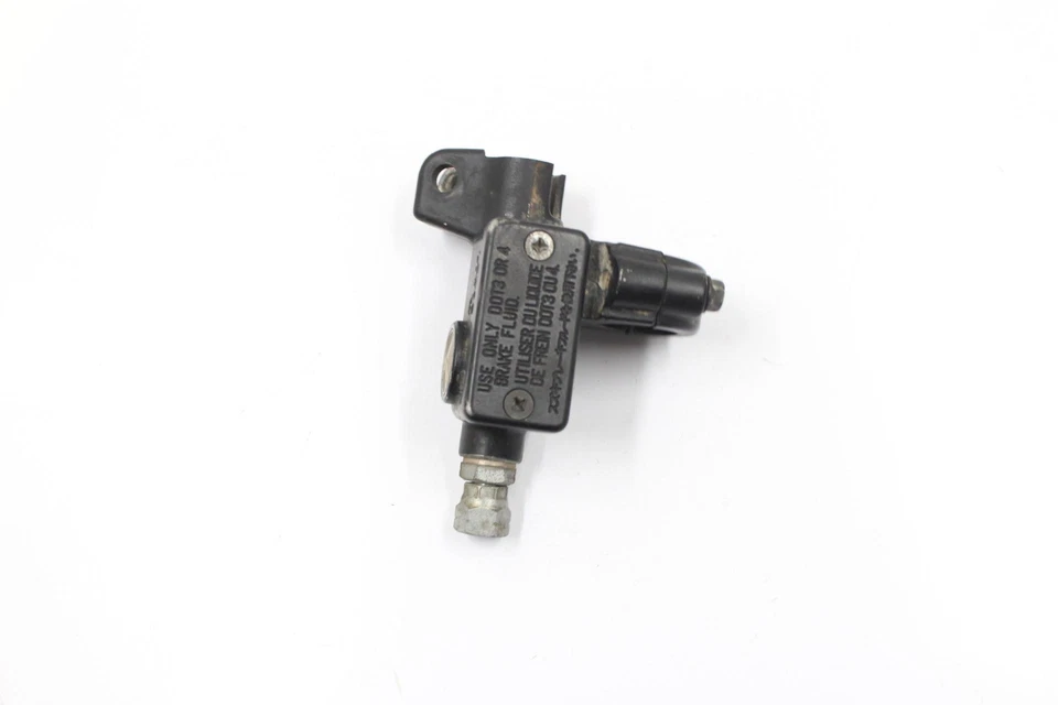 1989 SUZUKI RM80 OEM ПЕРЕДНИЙ ТОРМОЗ ГЛАВНЫЙ ЦИЛИНДР - Изображение 4 из 4