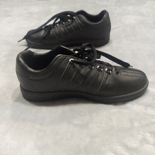 K-Swiss Classic Black Sneaker Shoe Lace Up Size 7 Low Top 85826-028-M Leather