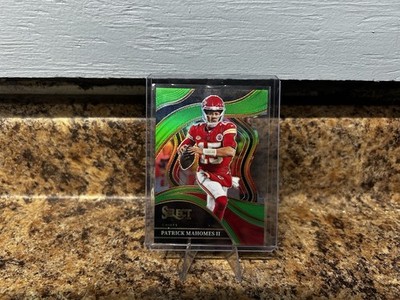 2023 Panini Select Club Level Neon Green Prizm Die-Cut /499 Patrick Mahomes 🔥