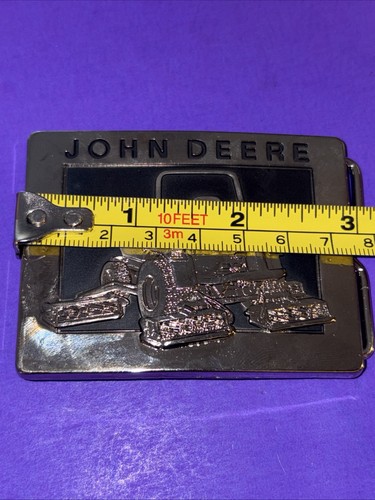 JOHN DEERE Belt Buckle Vtg Rotary Mower 1988 Crome & Black Moline, IL JD - Picture 4 of 4