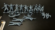 Lot PLASTIC FIGURES 17 Union Blue Civil War Soldiers
