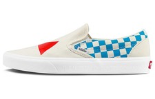 Vans Classic Slip-On MOCA Logo VN000XG88MY
