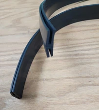 REAR WHEEL HOUSE WHEEL WELL EDGE  RUBBER SEALS ** USA MADE **